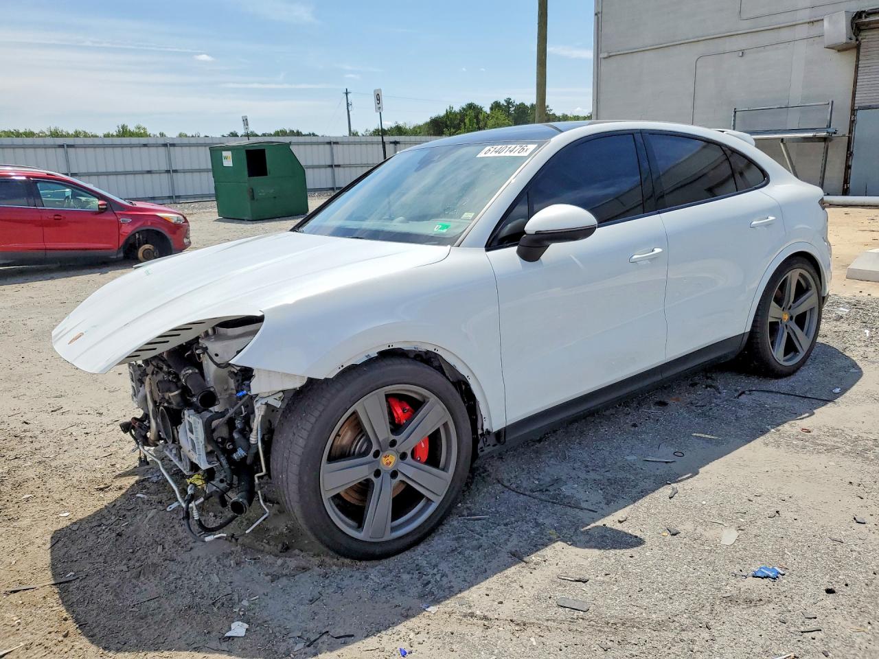 Photo of the 2024 PORSCHE CAYENNE S COUPE