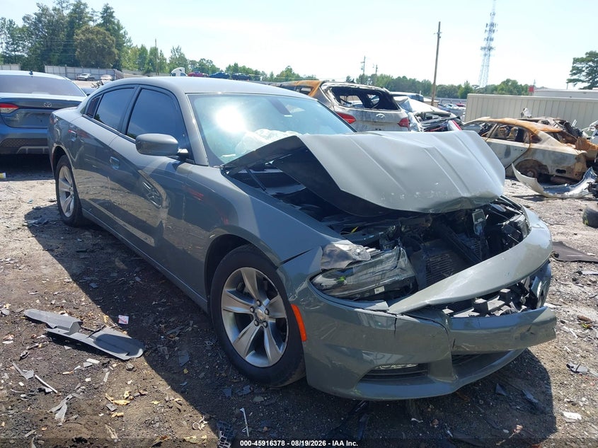 Photo of the 2017 DODGE CHARGER SXT RWD