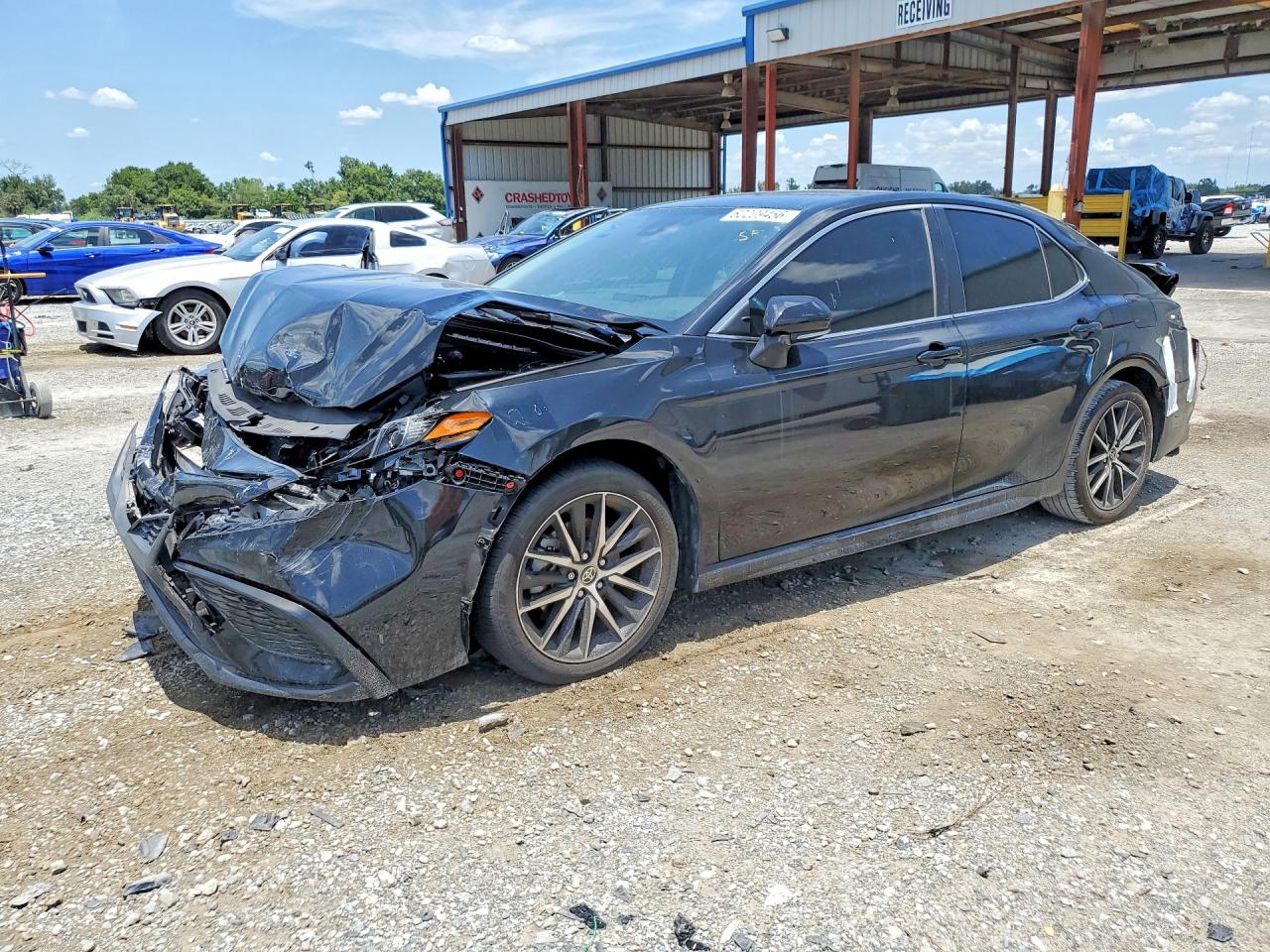 Photo of the 2023 TOYOTA CAMRY SE