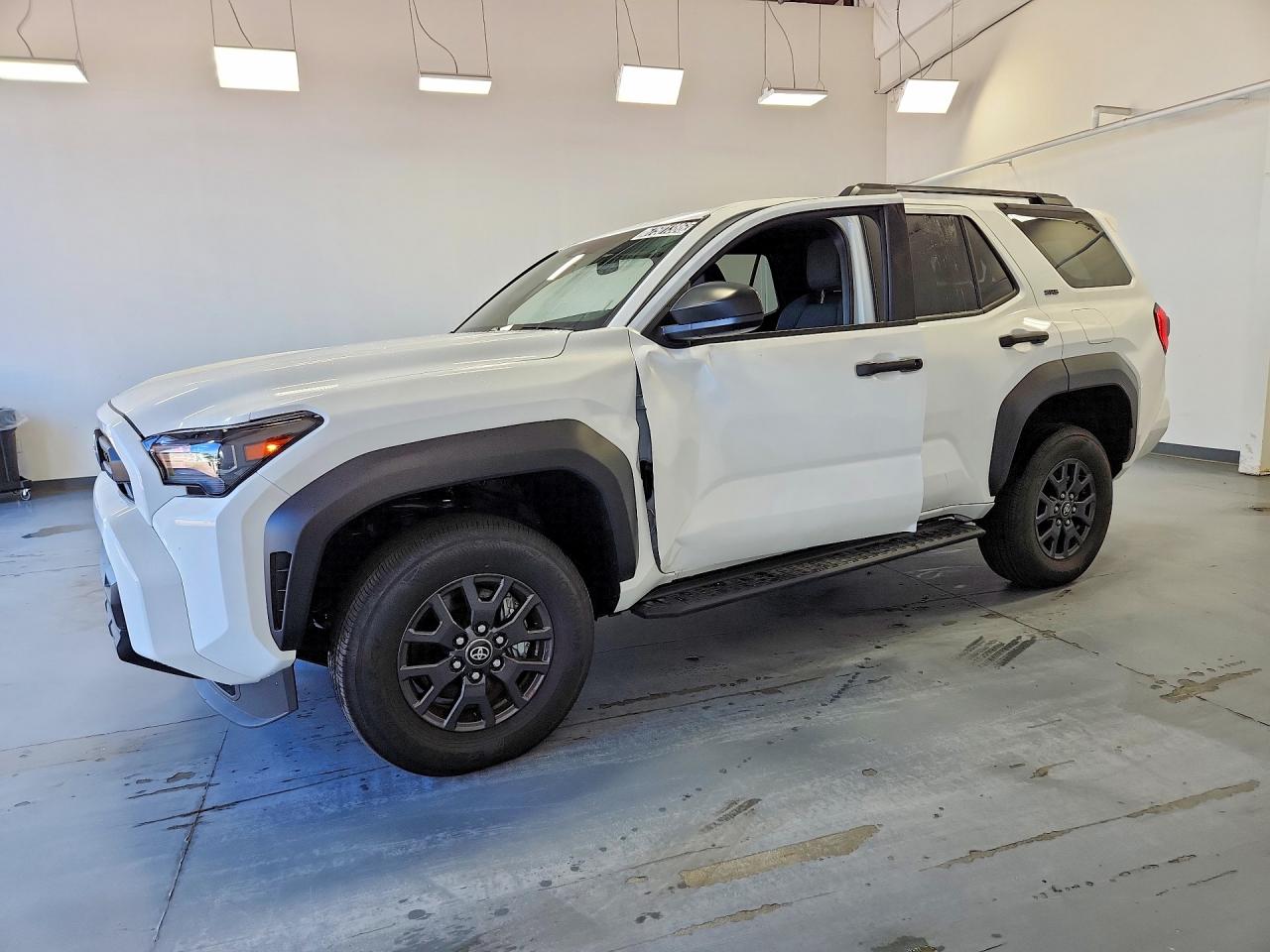 Photo of the 2026 TOYOTA 4RUNNER SR5
