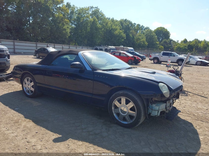 Photo of the 2004 FORD THUNDERBIRD
