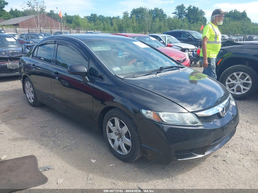 Photo of the 2010 HONDA CIVIC LX