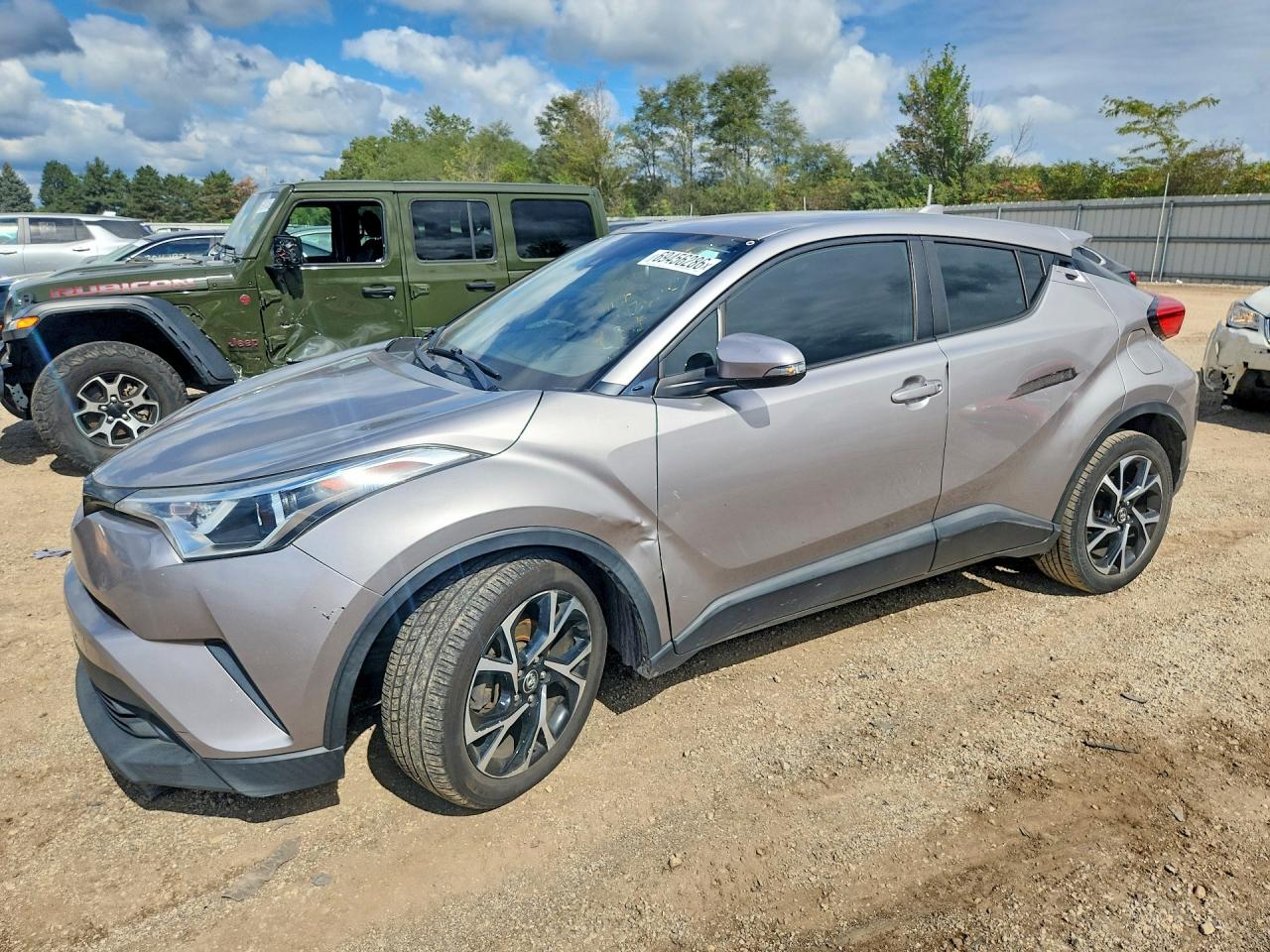 Photo of the 2019 TOYOTA C-HR XLE