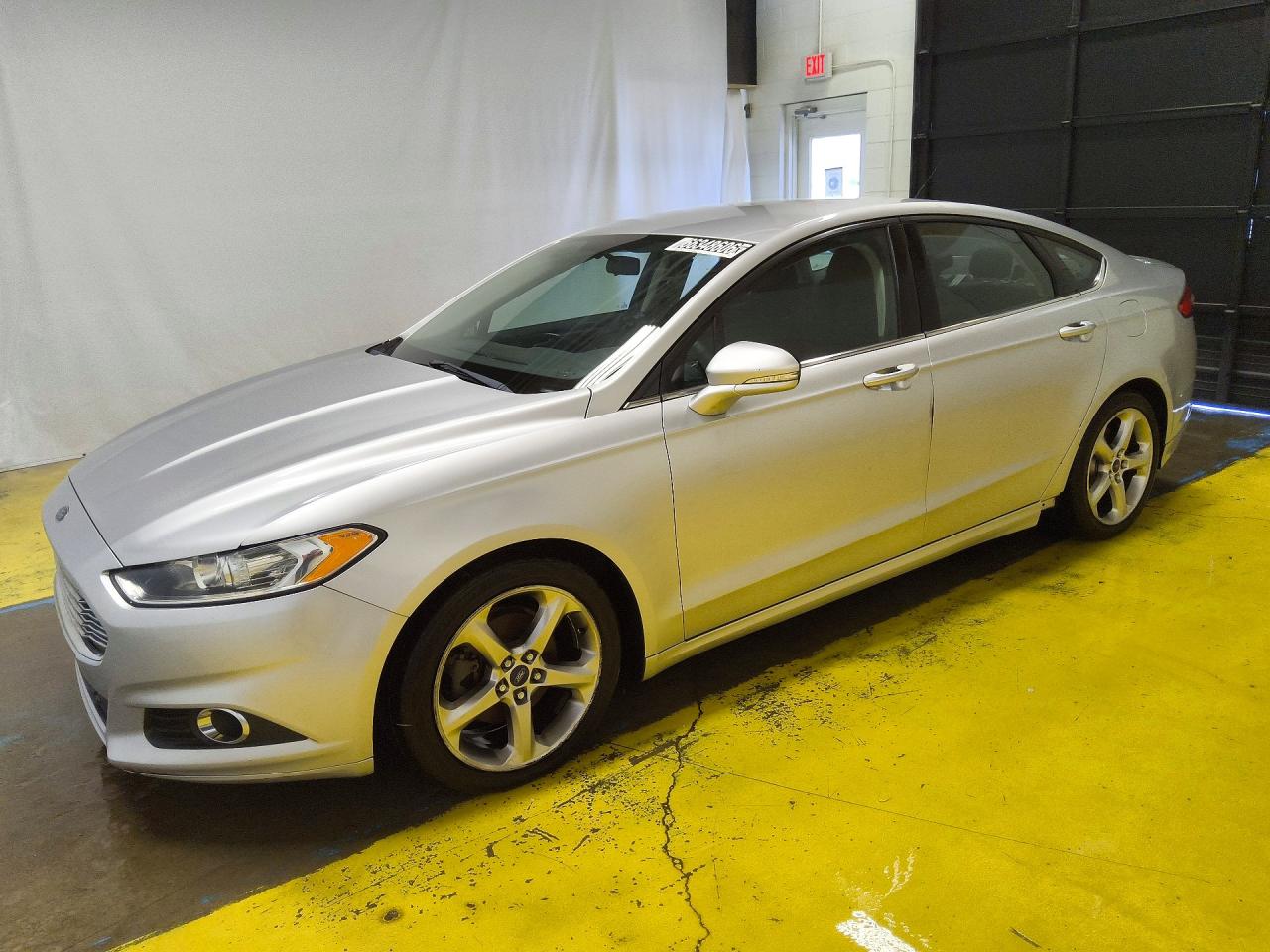 Photo of the 2015 FORD FUSION SE