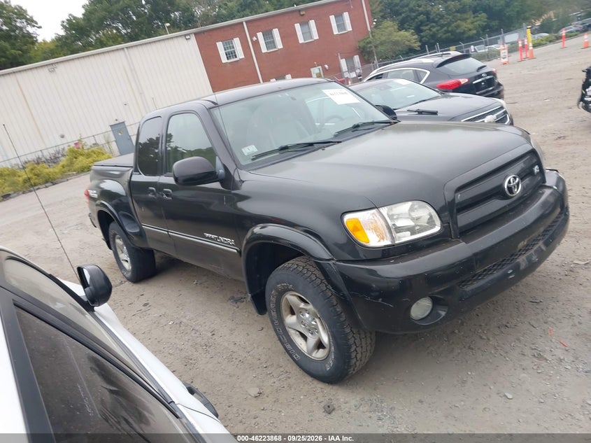 Photo of the 2004 TOYOTA TUNDRA LIMITED V8