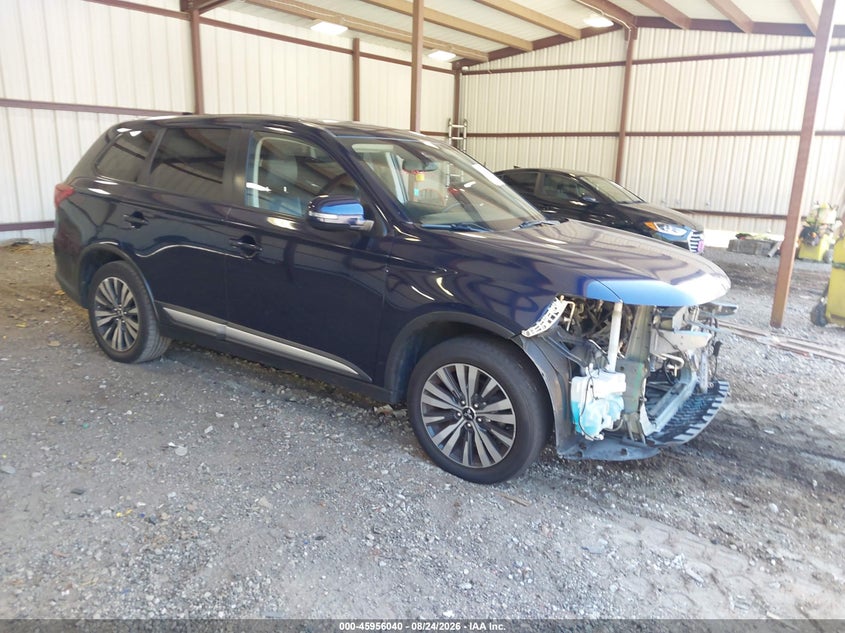 Photo of the 2020 MITSUBISHI OUTLANDER SE 2.4