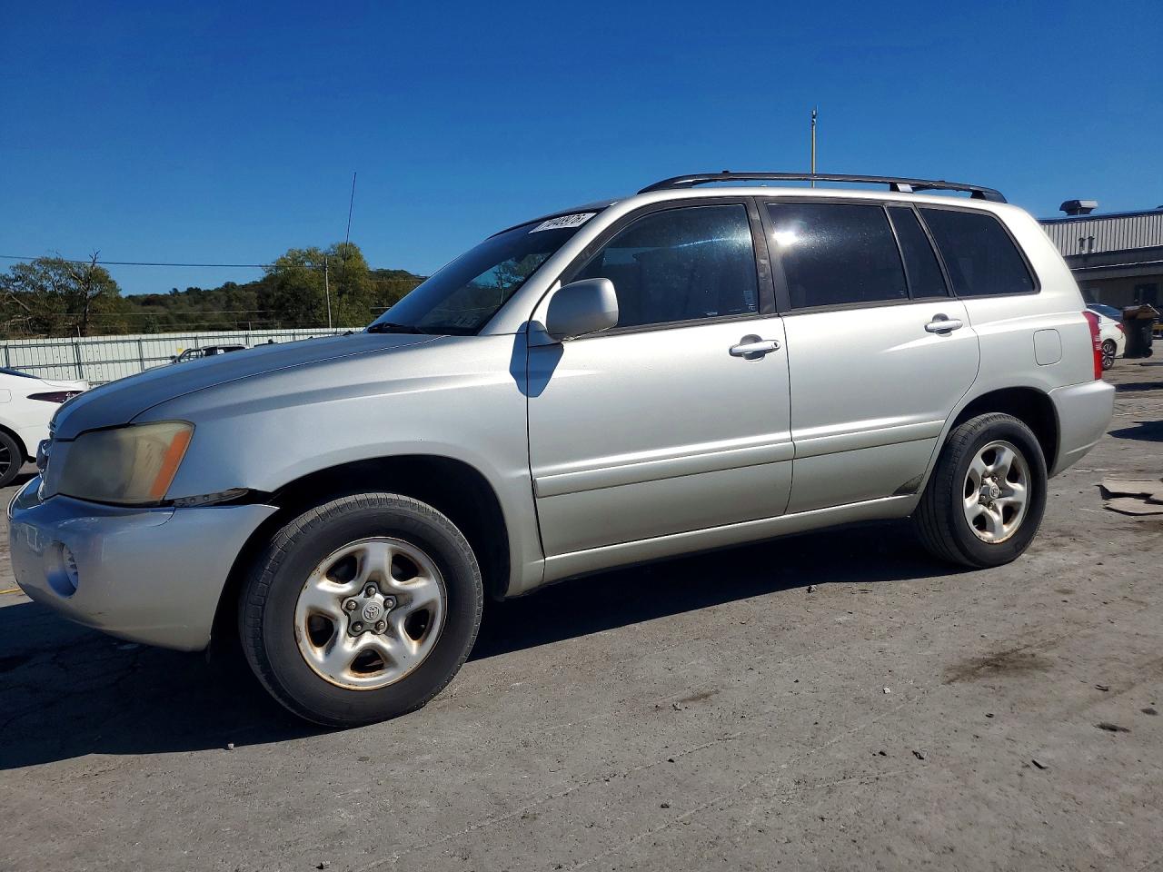 Photo of the 2003 TOYOTA HIGHLANDER LIMITED