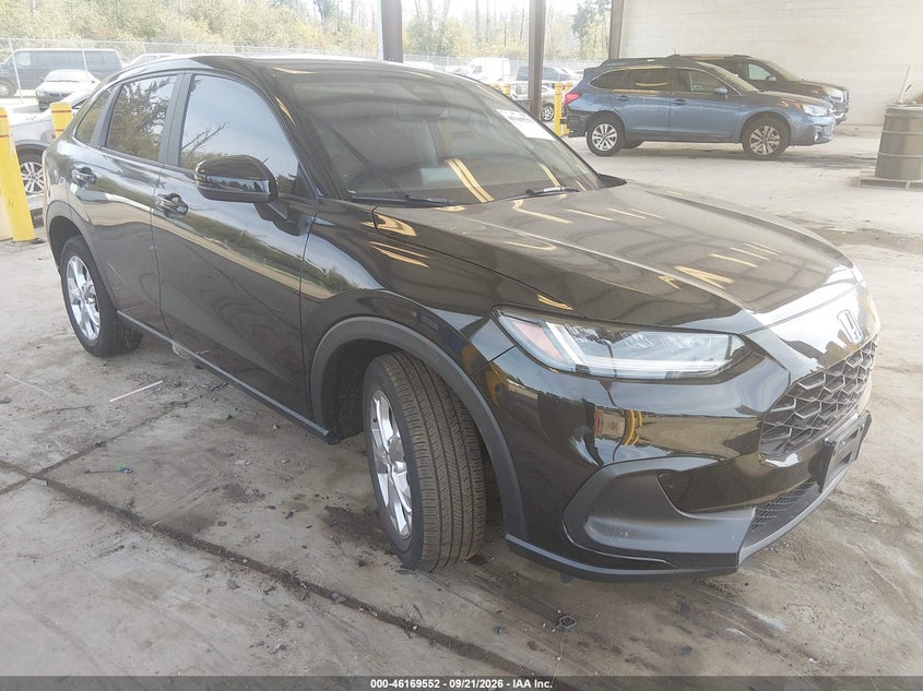 Photo of the 2024 HONDA HR-V AWD LX