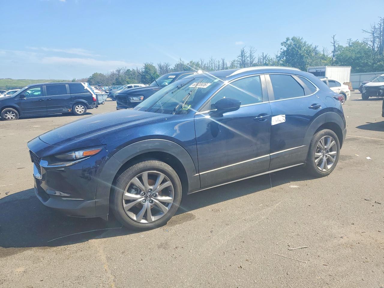 Photo of the 2024 MAZDA CX-30 PREFERRED