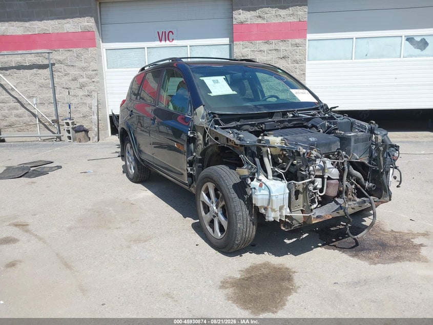 Photo of the 2012 TOYOTA RAV4 LIMITED V6