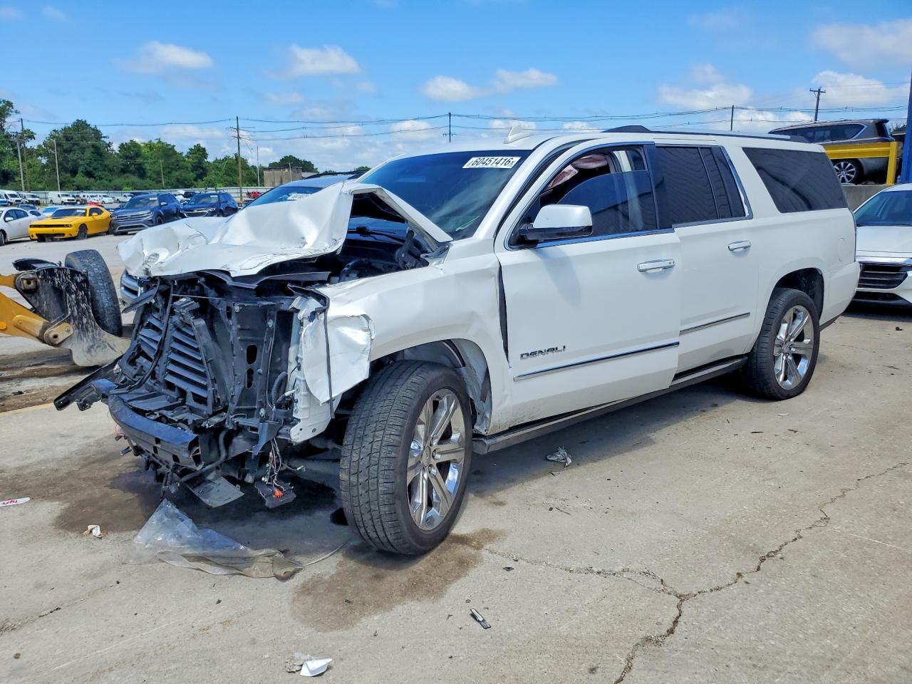 Photo of the 2018 GMC YUKON XL DENALI