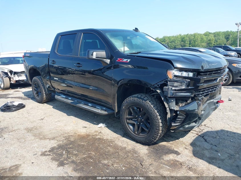Photo of the 2020 CHEVROLET SILVERADO 1500 4WD SHORT BED LT TRAIL BOSS