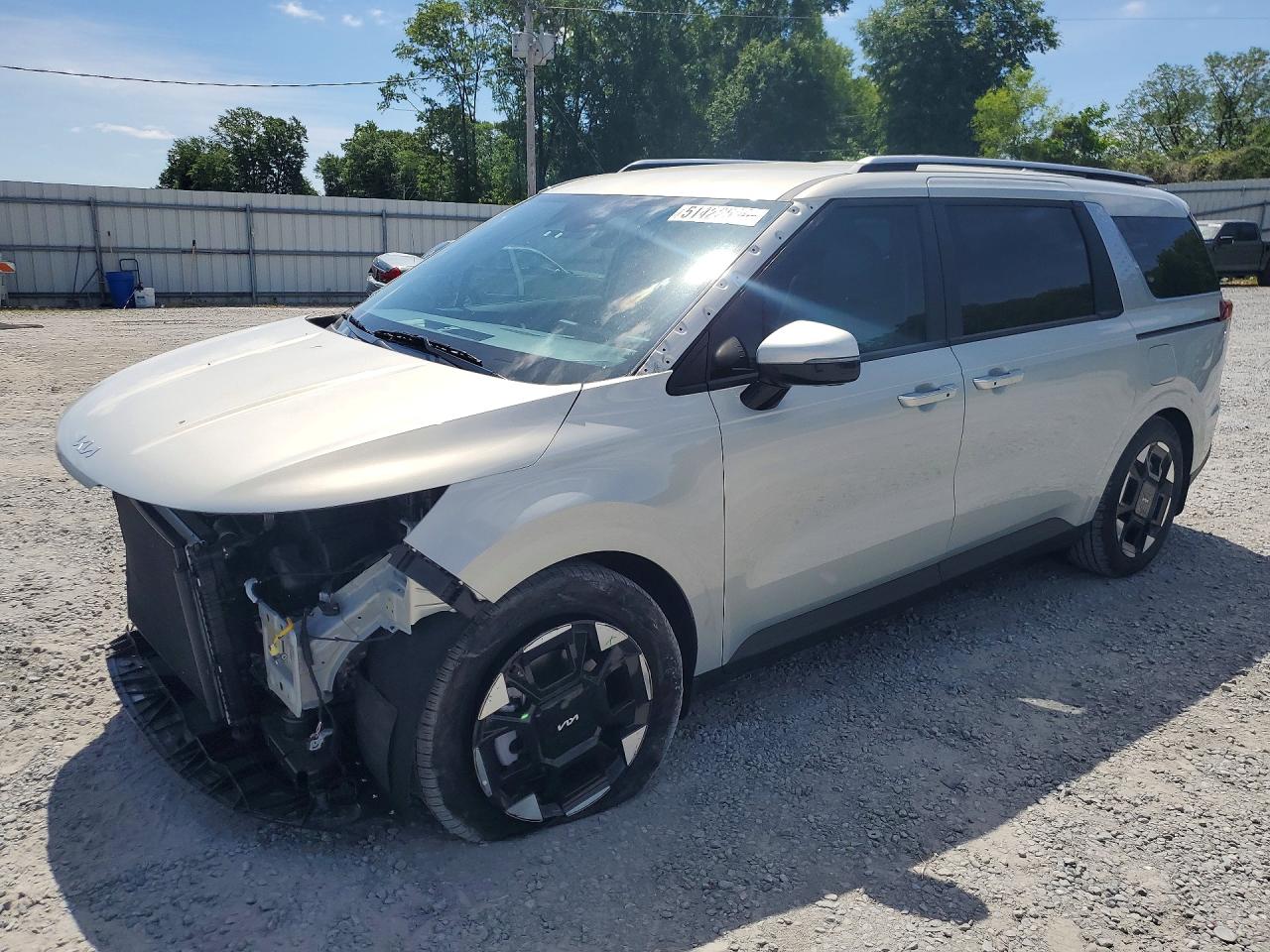 Photo of the 2026 KIA CARNIVAL EX