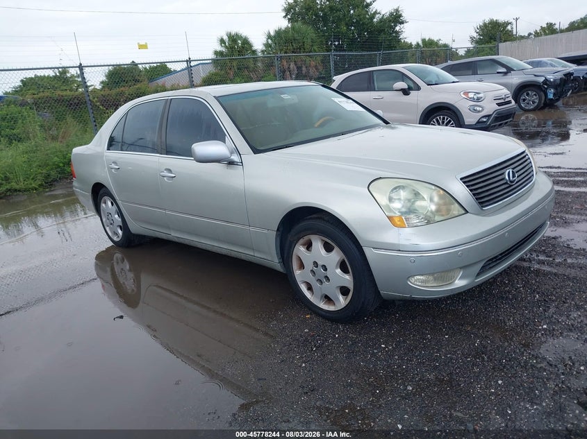 Photo of the 2005 LEXUS LS