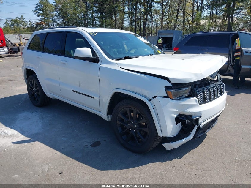 Photo of the 2021 JEEP GRAND CHEROKEE LAREDO X 4X4