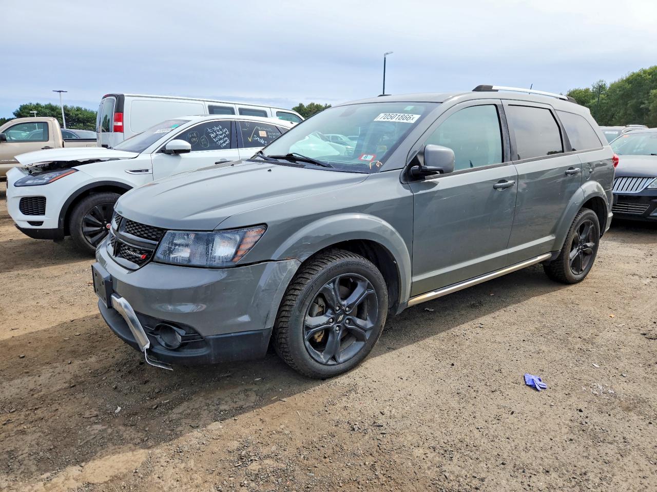 Photo of the 2019 DODGE JOURNEY CROSSROAD