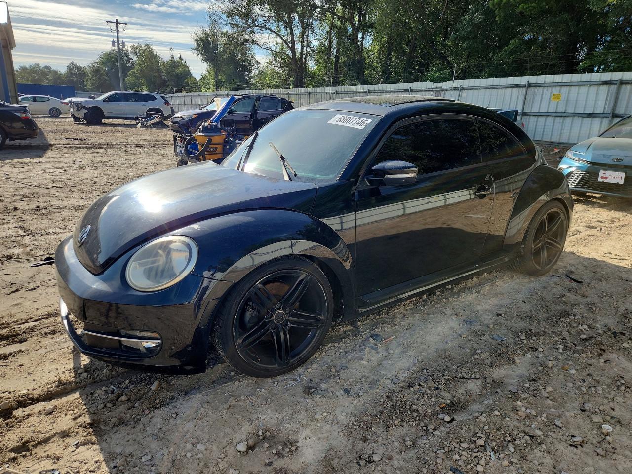 Photo of the 2012 VOLKSWAGEN BEETLE TURBO
