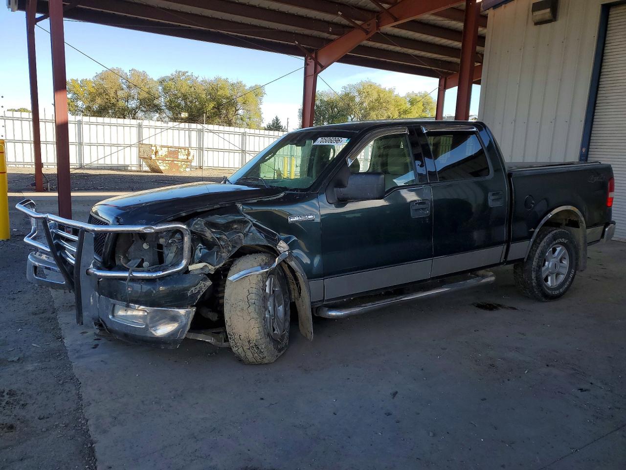 Photo of the 2004 FORD F150 SUPERCREW