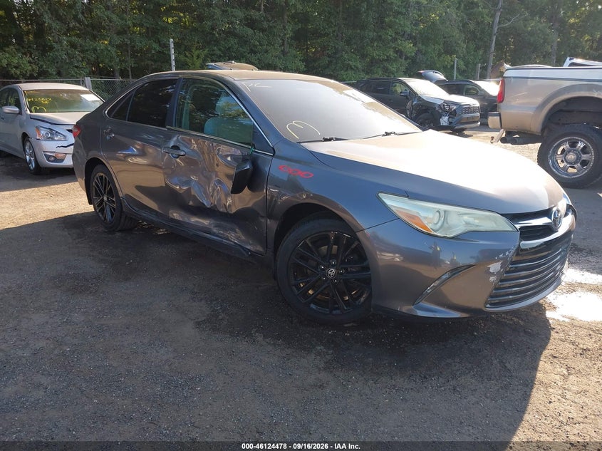 Photo of the 2016 TOYOTA CAMRY LE