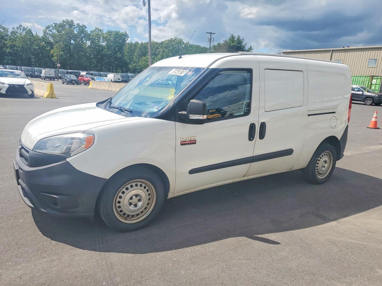 Photo of the 2016 RAM PROMASTER CITY