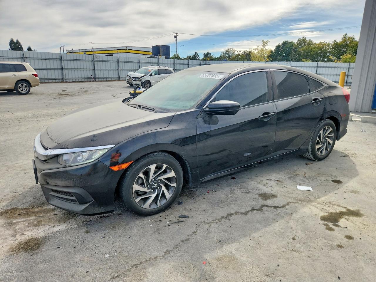 Photo of the 2017 HONDA CIVIC EX
