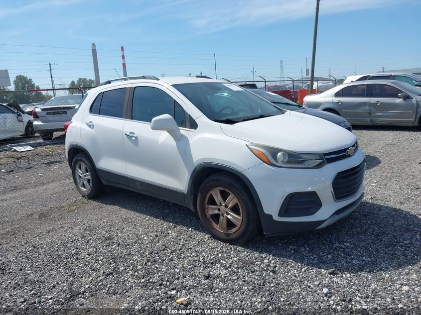 Photo of the 2017 CHEVROLET TRAX LT