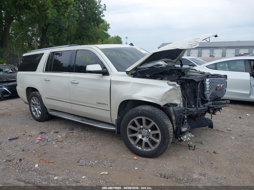 Photo of the 2015 GMC YUKON XL 1500 DENALI