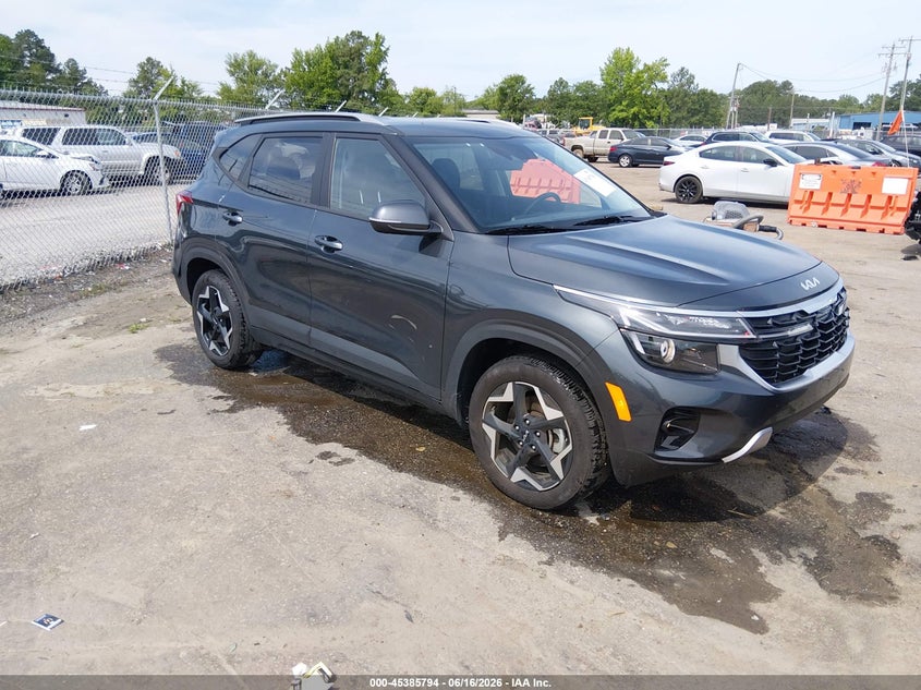 Photo of the 2025 KIA SELTOS S