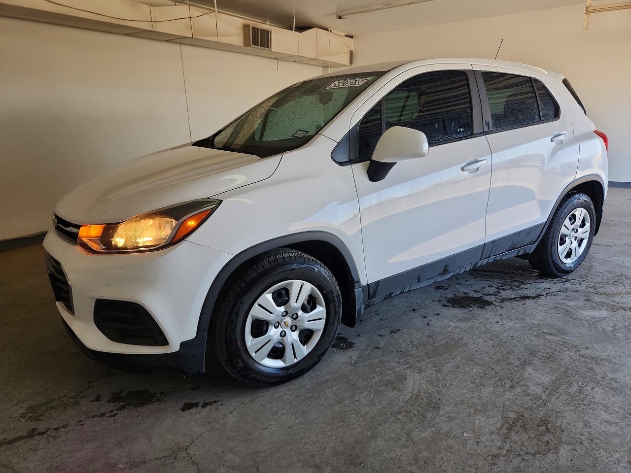 Photo of the 2018 CHEVROLET TRAX LS