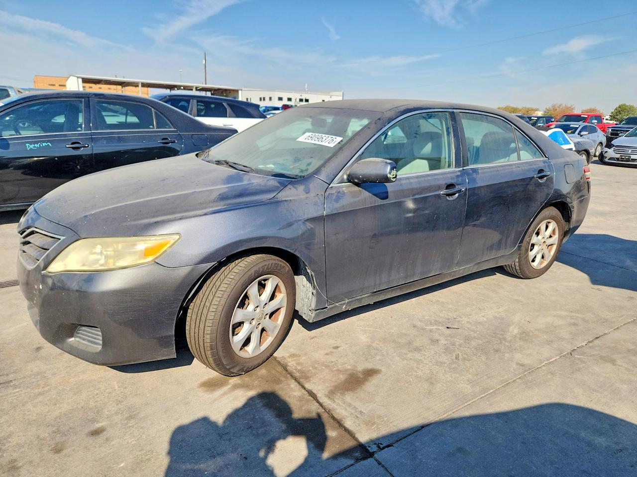 Photo of the 2010 TOYOTA CAMRY LE