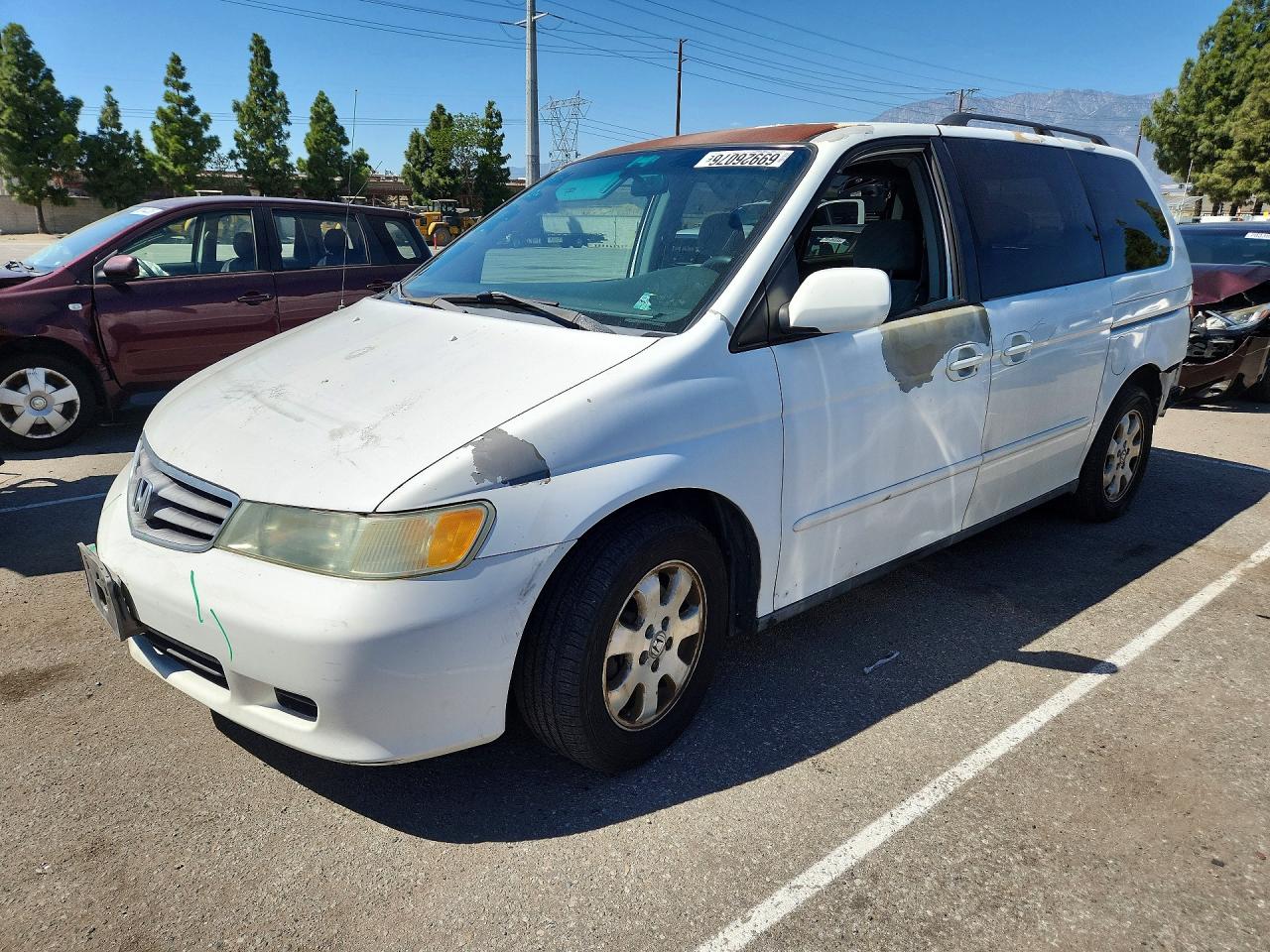 Photo of the 2004 HONDA ODYSSEY EX