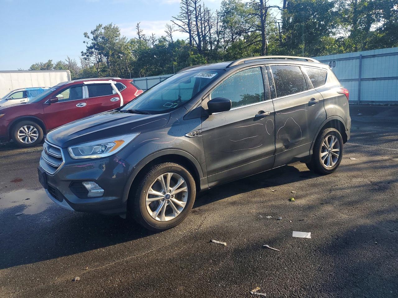 Photo of the 2019 FORD ESCAPE SEL