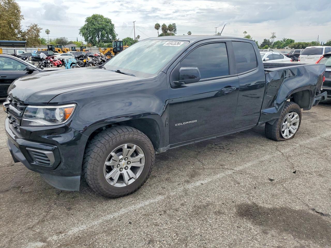 Photo of the 2021 CHEVROLET COLORADO LT