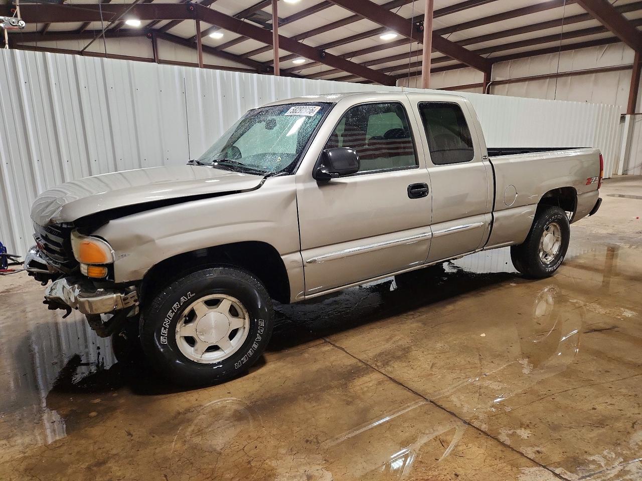 Photo of the 2003 GMC NEW SIERRA K1500