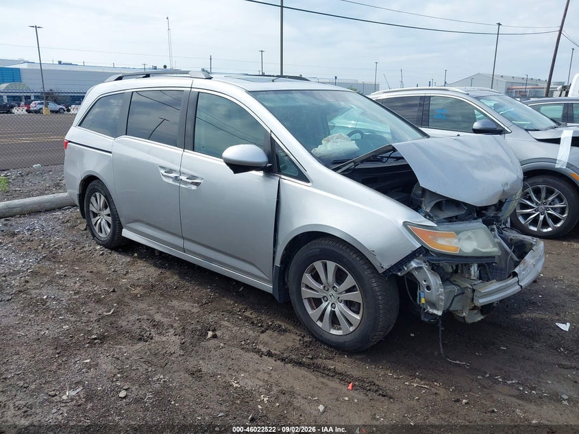 Photo of the 2015 HONDA ODYSSEY EX-L