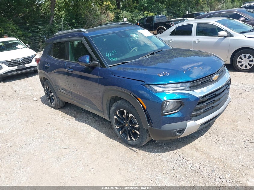 Photo of the 2021 CHEVROLET TRAILBLAZER FWD LT