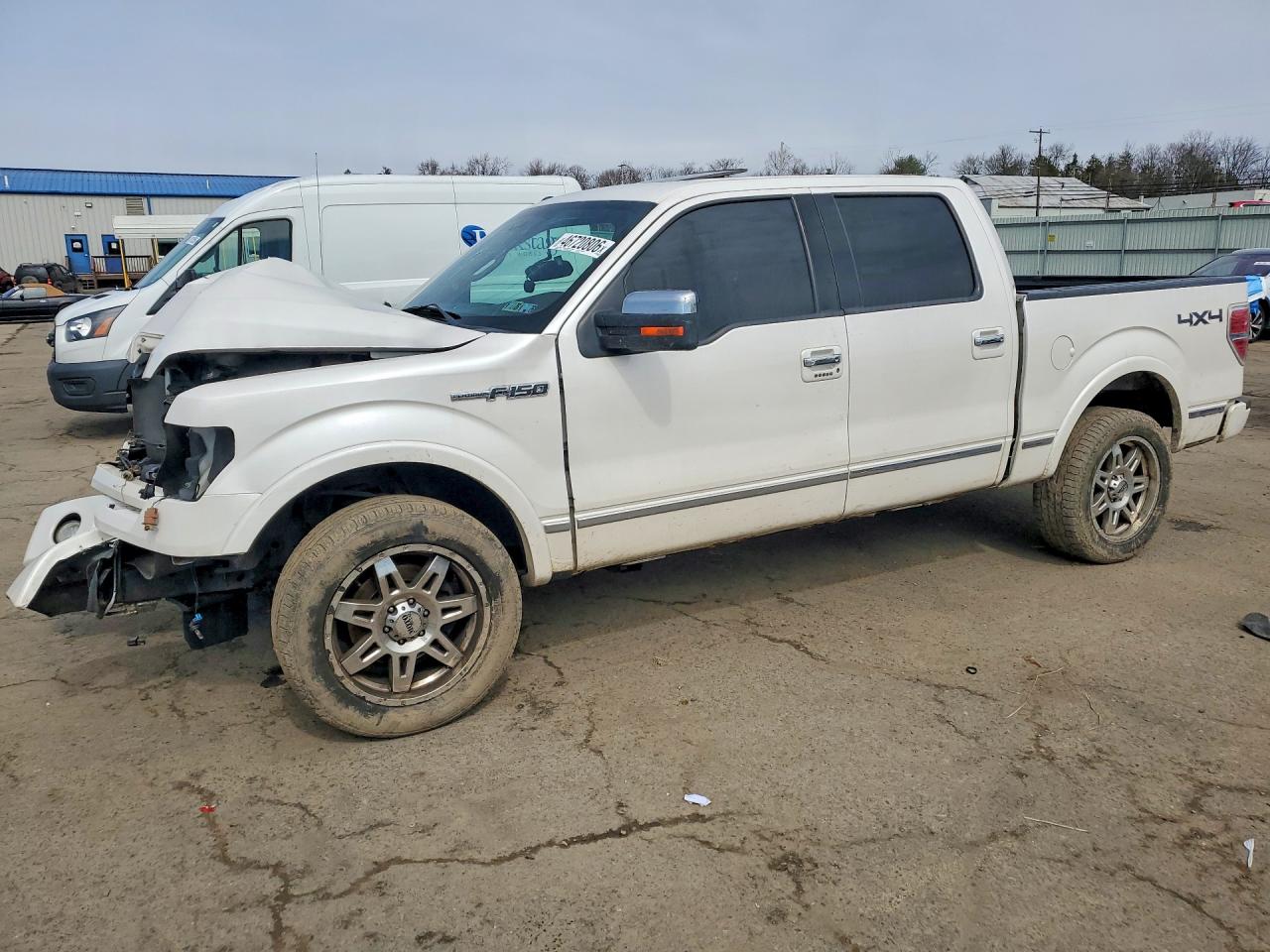Photo of the 2010 FORD F150 SUPERCREW