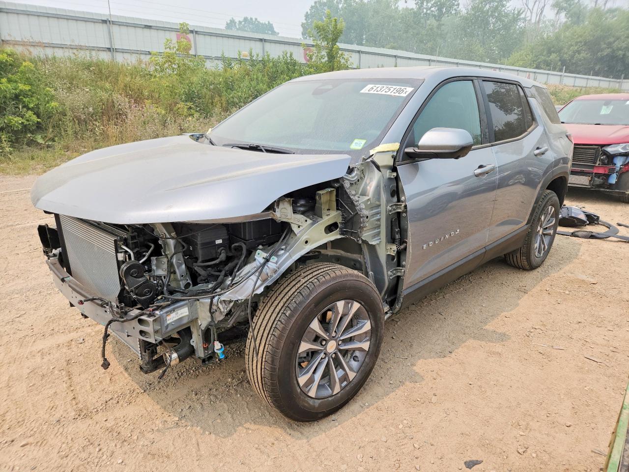 Photo of the 2026 CHEVROLET EQUINOX