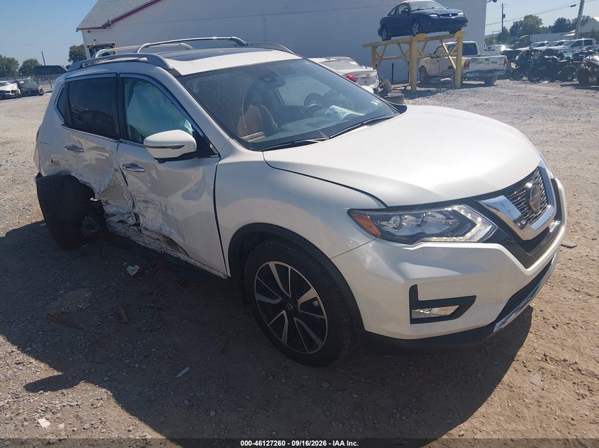 Photo of the 2019 NISSAN ROGUE SL
