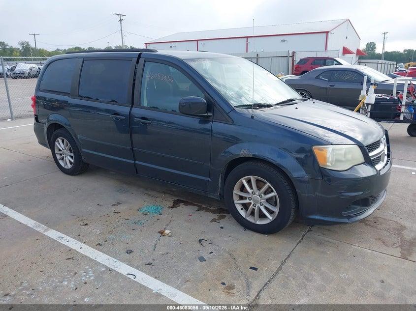Photo of the 2014 DODGE GRAND CARAVAN SXT