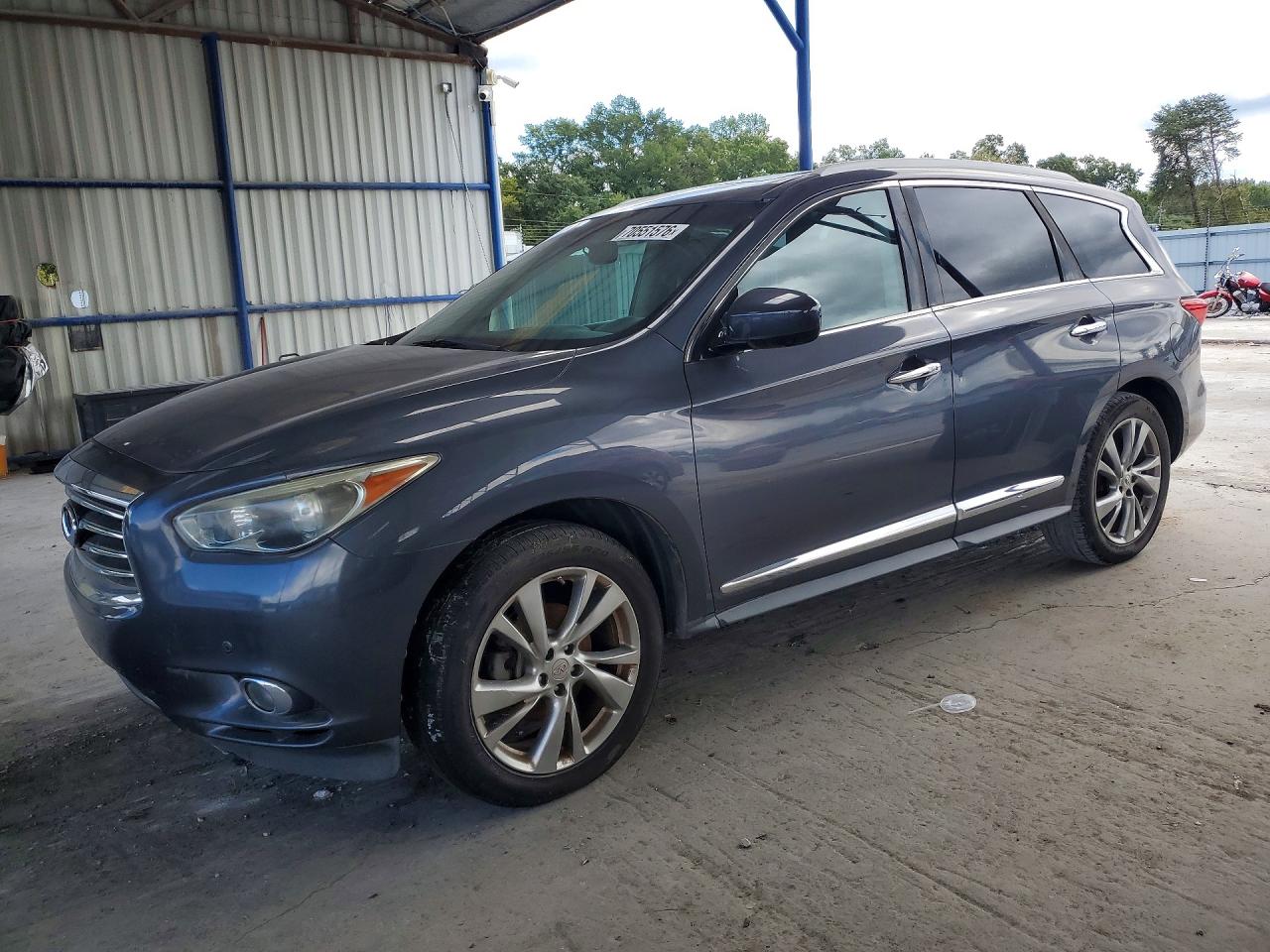 Photo of the 2013 INFINITI JX35 BASE