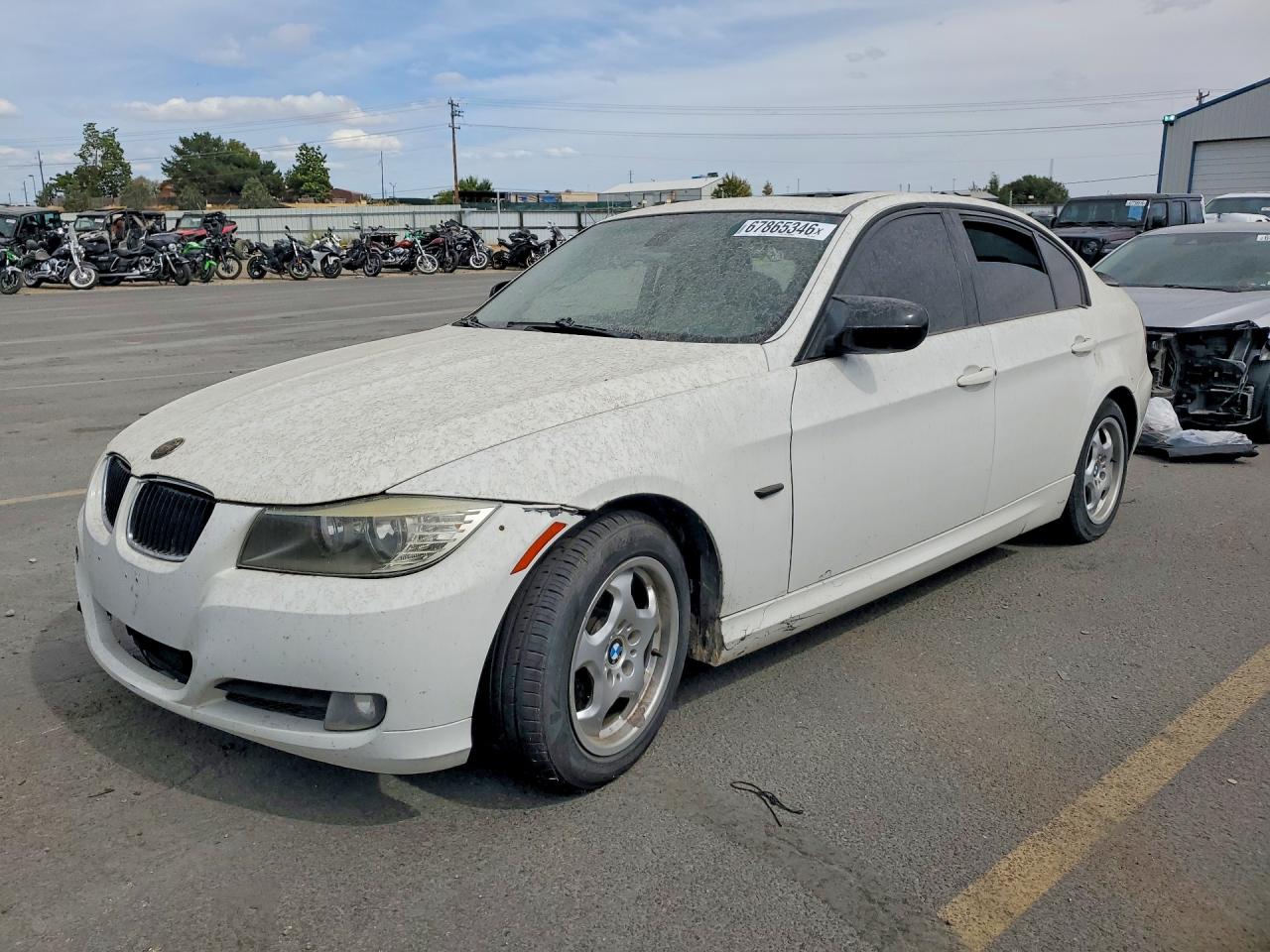Photo of the 2009 BMW 328 I SULEV