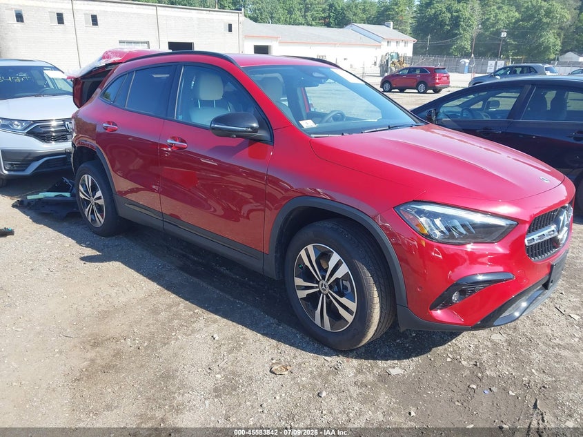 Photo of the 2026 MERCEDES-BENZ GLA 250 4MATIC
