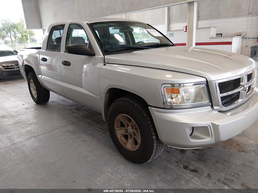 Photo of the 2010 DODGE DAKOTA ST