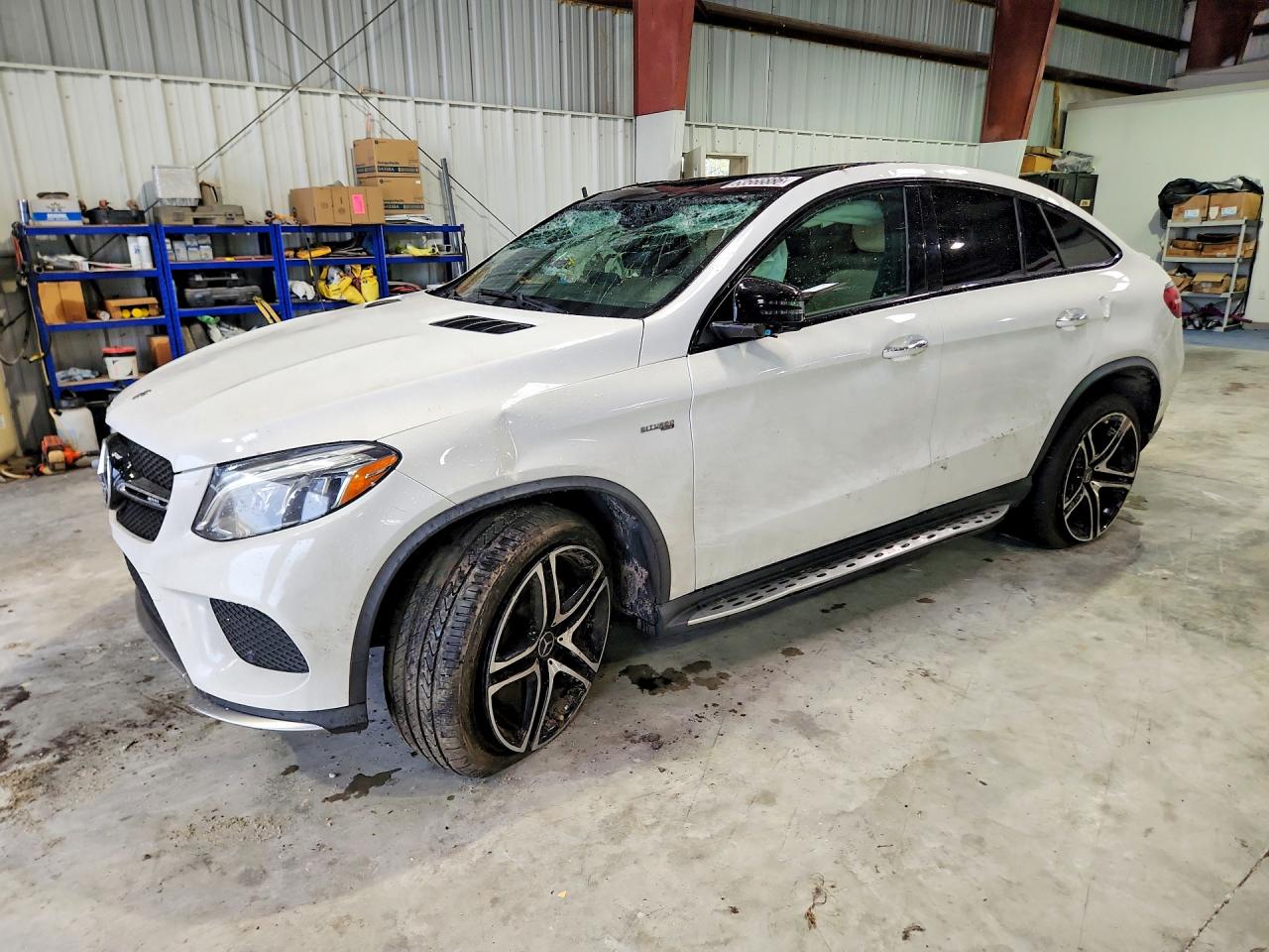 Photo of the 2017 MERCEDES-BENZ GLE COUPE 43 AMG