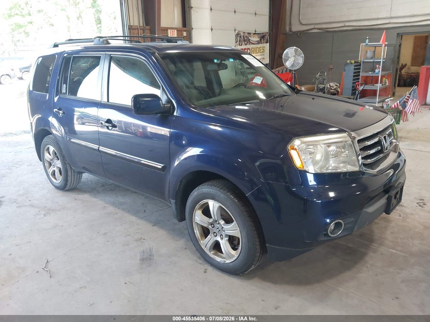 Photo of the 2013 HONDA PILOT EX-L