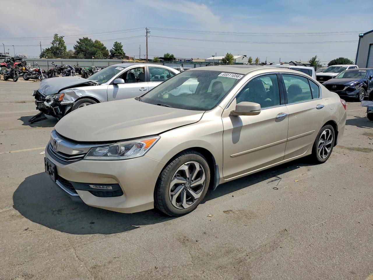 Photo of the 2016 HONDA ACCORD EXL