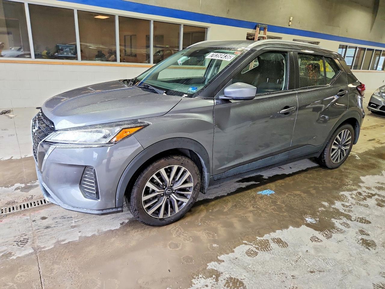 Photo of the 2023 NISSAN KICKS SV