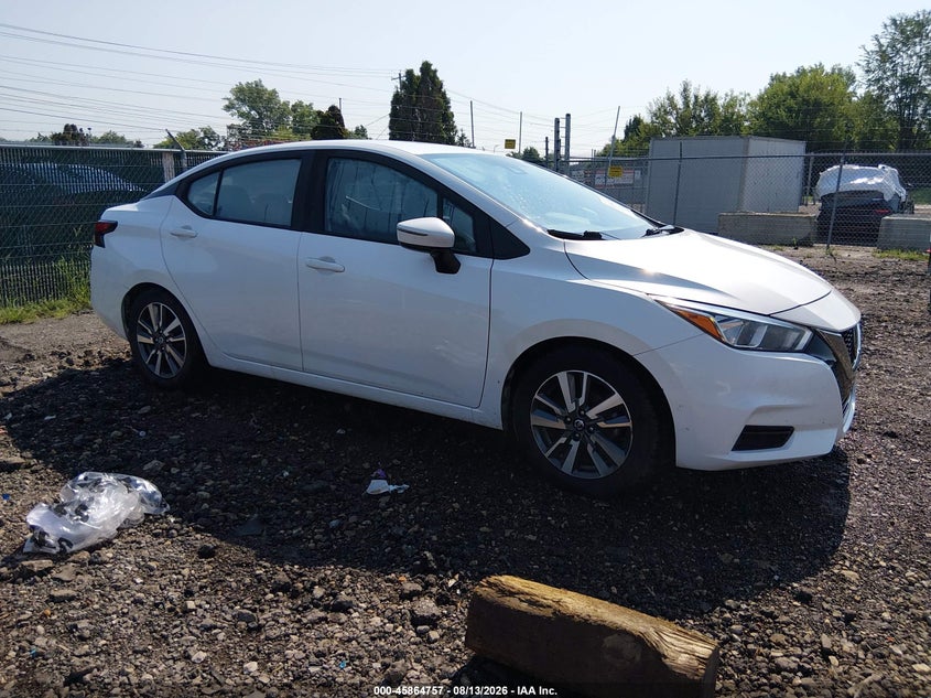 Photo of the 2020 NISSAN VERSA SV XTRONIC CVT