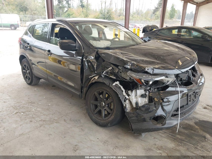 Photo of the 2019 NISSAN ROGUE SPORT S